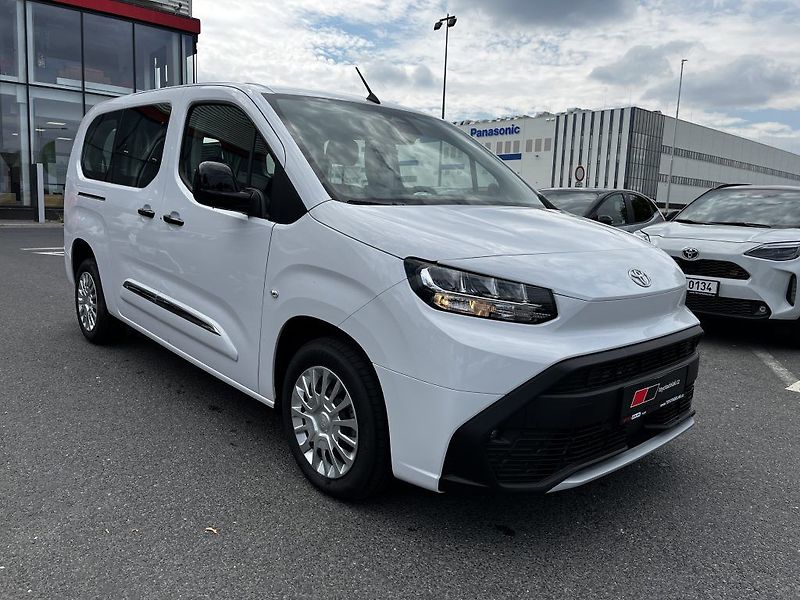 Toyota ProAce City Verso 1.5D 130k Business ODBĚR IHNED - fotka 2 z 31