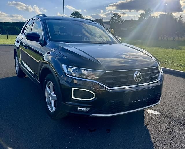Volkswagen T-Roc (2018) 4 motion - fotka 3 z 15