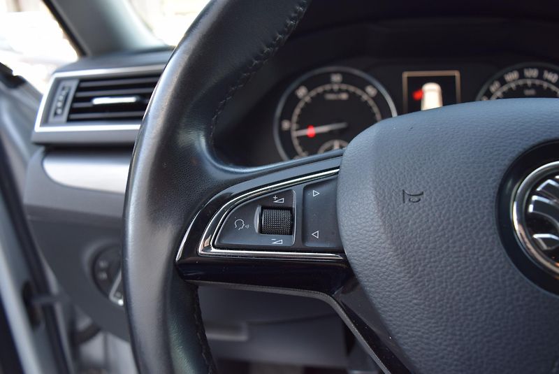 Škoda Superb (2016) 2.0TDI 140kw DSG 