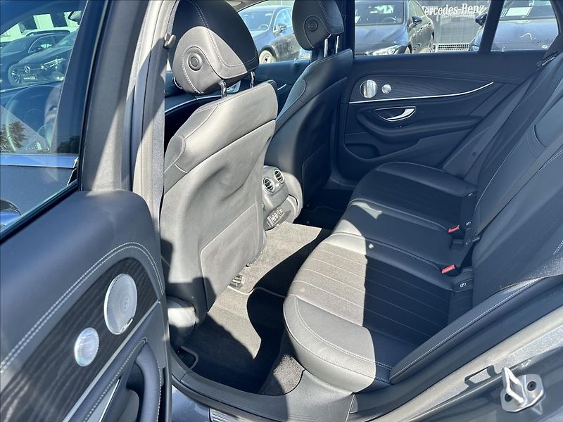 Mercedes-Benz Třídy E E 400d ALL TERRAIN - fotka 11 z 14