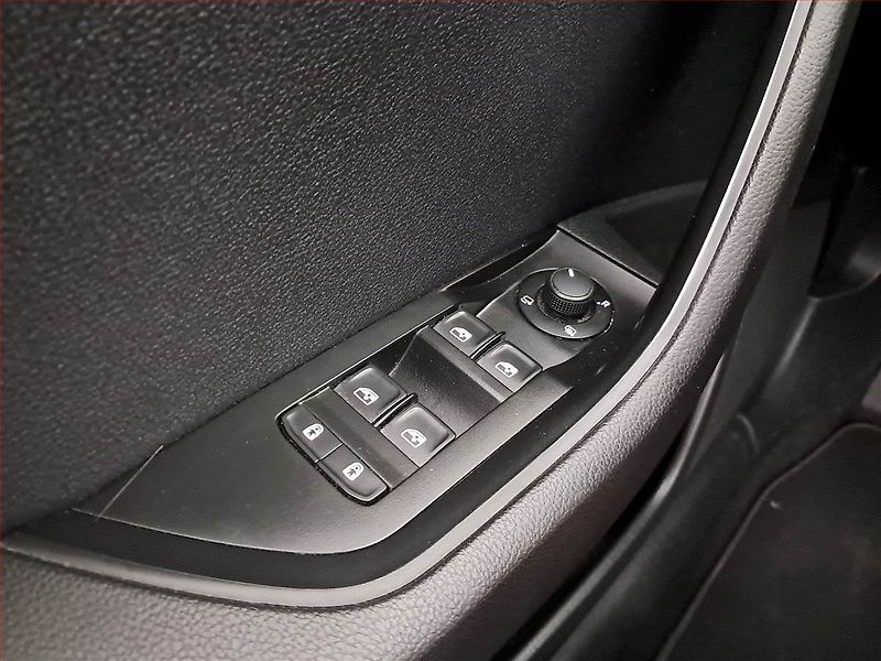 Škoda Superb (2022) 2.0 TDI, Automat, Navi - fotka 19 z 19