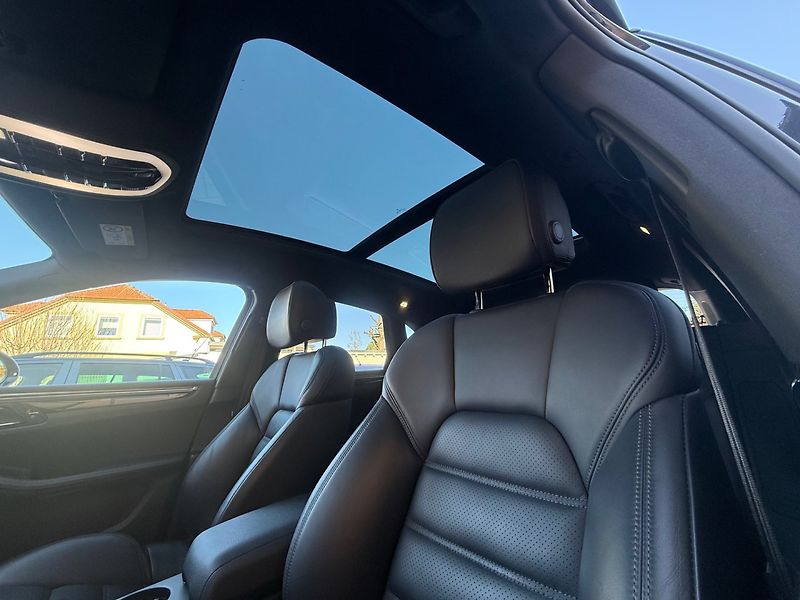 Porsche Macan (2023) S-Záruka  ! Nezávislé topení ! - fotka 14 z 29