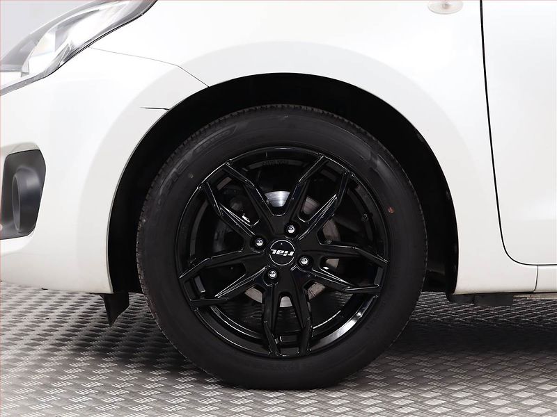 Suzuki Swift (2021) 1.2, ČR,1.maj, Serv.kniha - fotka 11 z 15