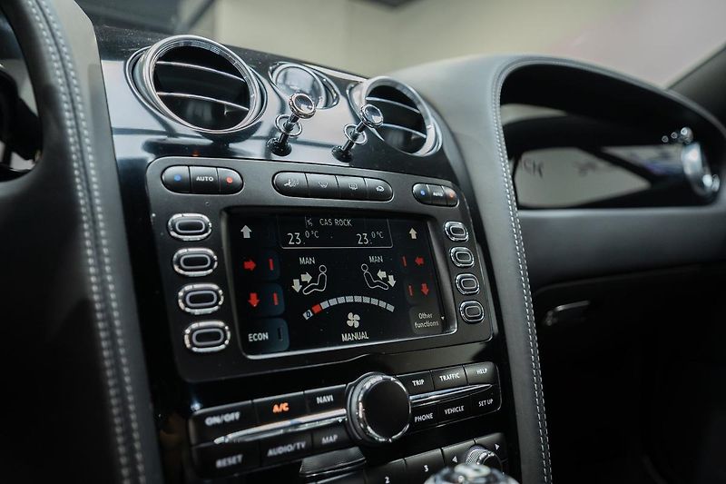 Bentley Continental GT GT Speed 6.0 W12 448 kW - fotka 17 z 31