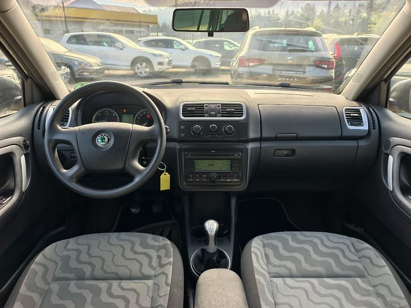 Škoda Fabia KOMBI 1.9 TDi 77kW  - fotka 8 z 10