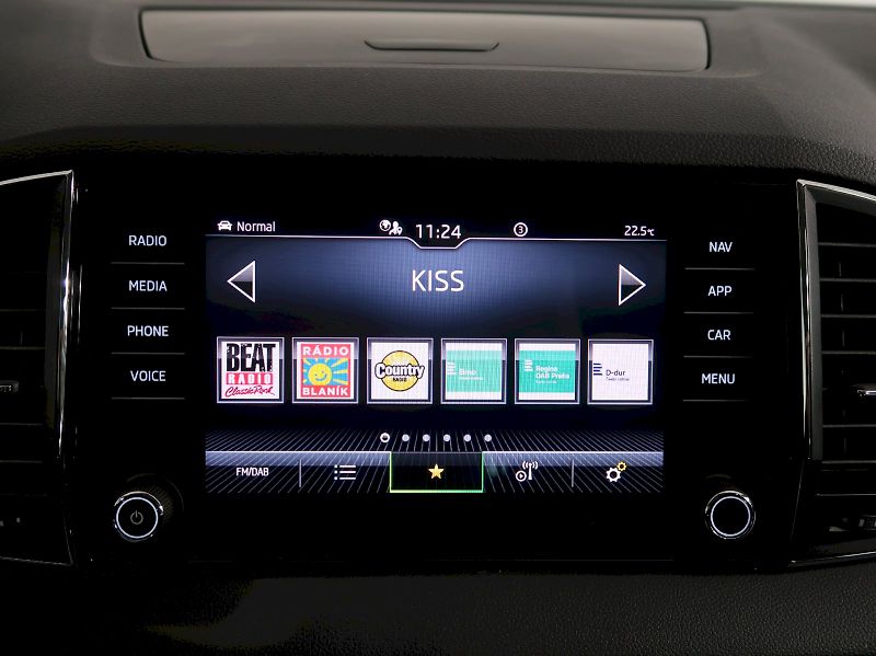 Škoda Karoq (2022) STYLE 2.0TDI 110KW - fotka 22 z 37