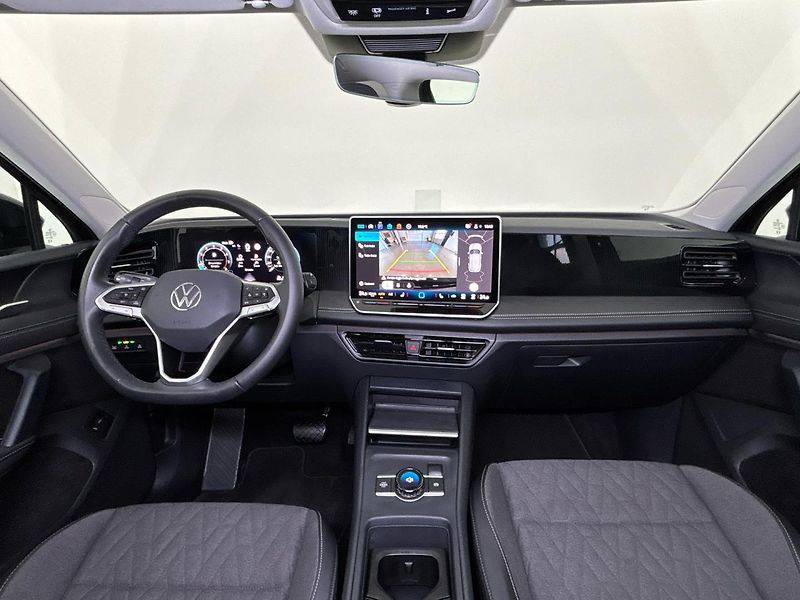 Volkswagen Tiguan People DSG - fotka 5 z 31