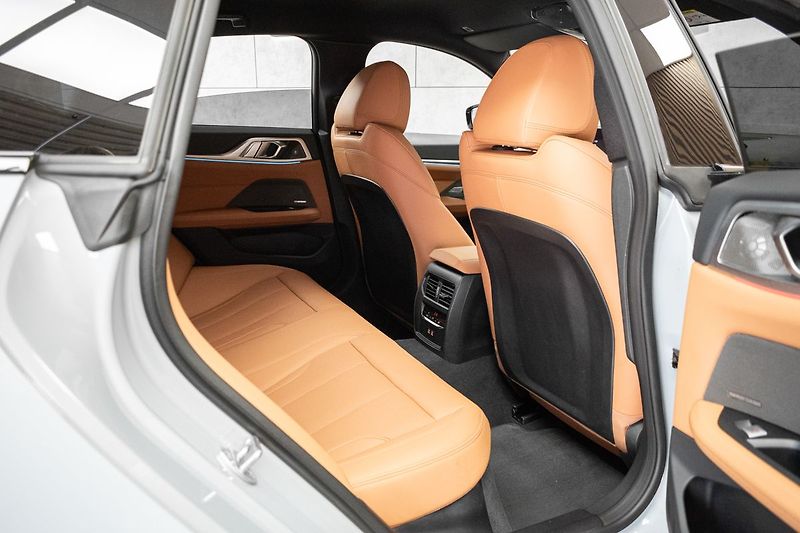 BMW Řada 4 420d xD ///M*TAŽNÉ*ZÁRUKA 9/27 - fotka 14 z 52