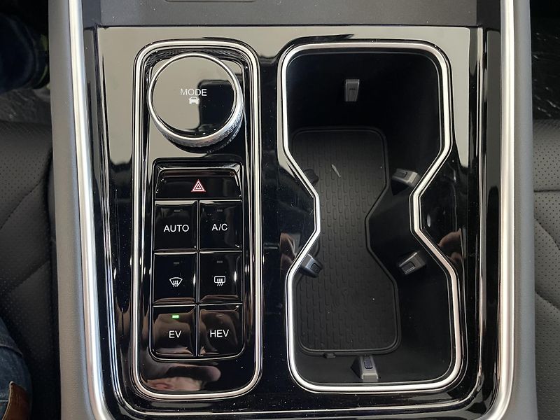 Chery TIGGO 9 PHEV (2026) 1,5T Unique - fotka 29 z 60
