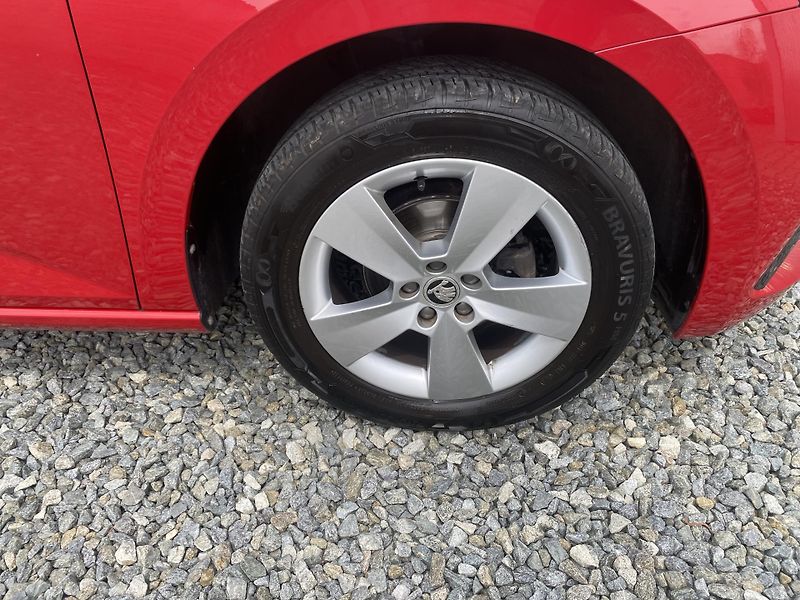 Škoda Scala 1.0i G-TEC STYLE CZ DPH LED 1A - fotka 65 z 156