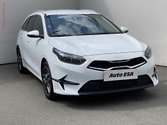 Kia Ceed (2022) 1.5 TGDi SW, ČR, TOP, LED - fotografie inzerátu