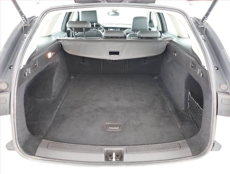 Opel Insignia (2017) 2.0 CDTI, 4X4, Serv.kniha - fotka 18 z 19