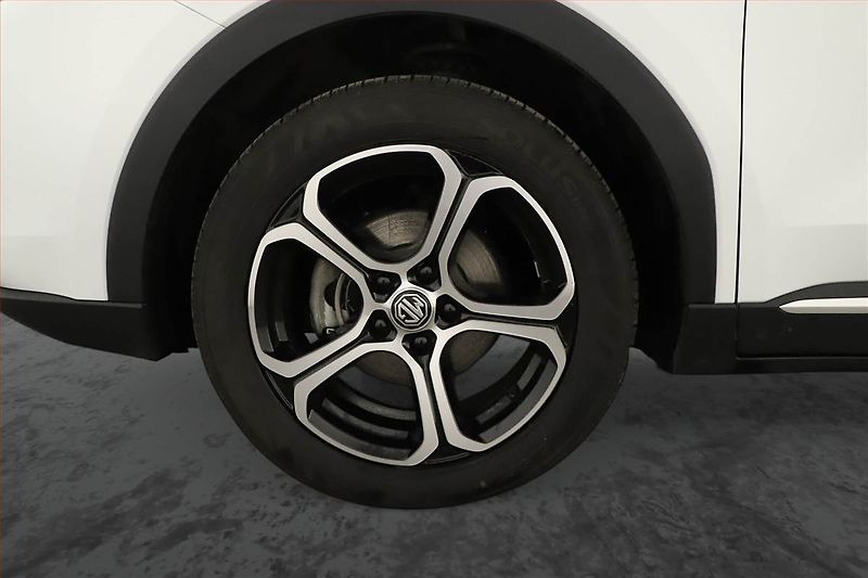 MG ZS (2025) 1.5 i, Elegance, Navigace - fotka 12 z 17