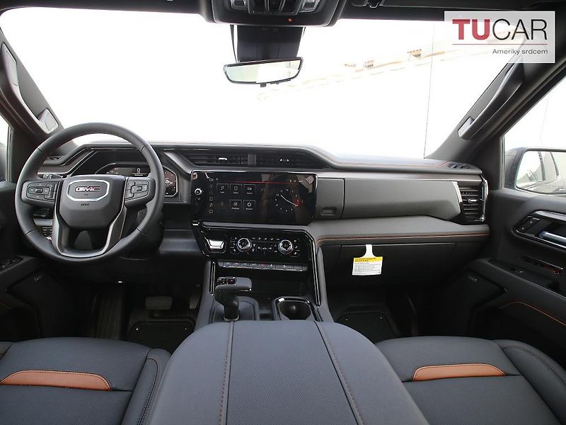 Chevrolet Silverado (2026) ZR2 6.2 V8  - fotka 19 z 48
