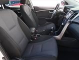 Hyundai i30 (2014) Weekend 1.6 MPI, Serv.kniha - náhled 9