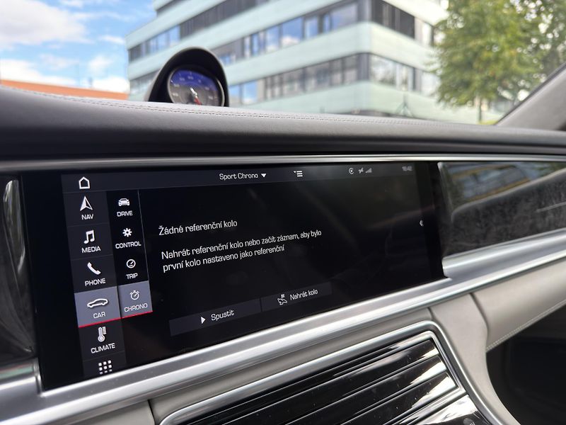 Porsche Panamera (2019) 4S Sport 2.9 324 kW CHRONO - fotka 36 z 51