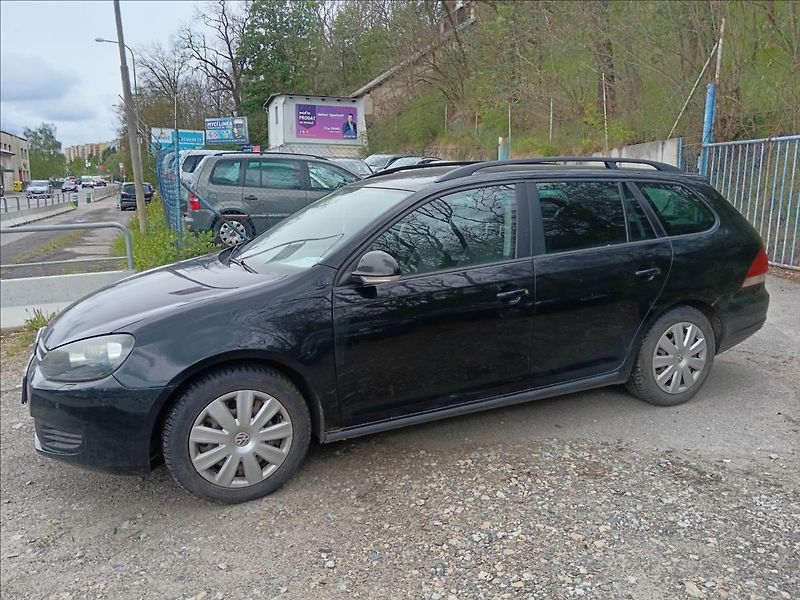 Volkswagen Golf Variant 1,6 TDi 4Motion  Trendline - fotka 5 z 20