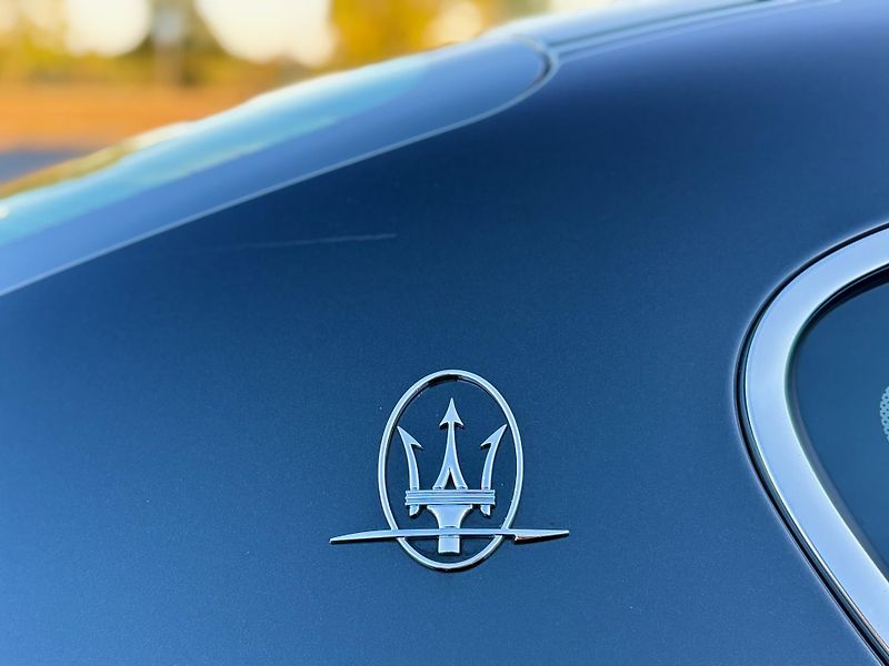 Maserati Granturismo (2012) S 4.7 V8 1. MAJITEL 33.222 km! - fotka 54 z 57