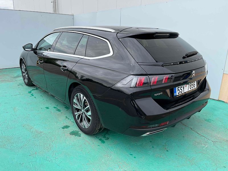 Peugeot 508 1.5 Blue-HDi, EAT8 Allure Pack - fotka 4 z 16