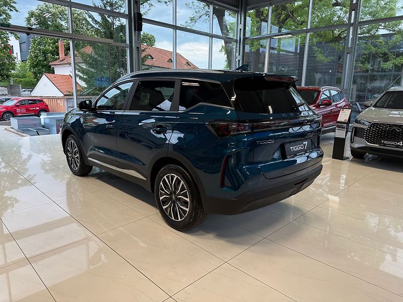 Chery Tiggo 7 PHEV (2026) FAMILY EDITION 1.5 TGDI PHEV - fotka 5 z 9