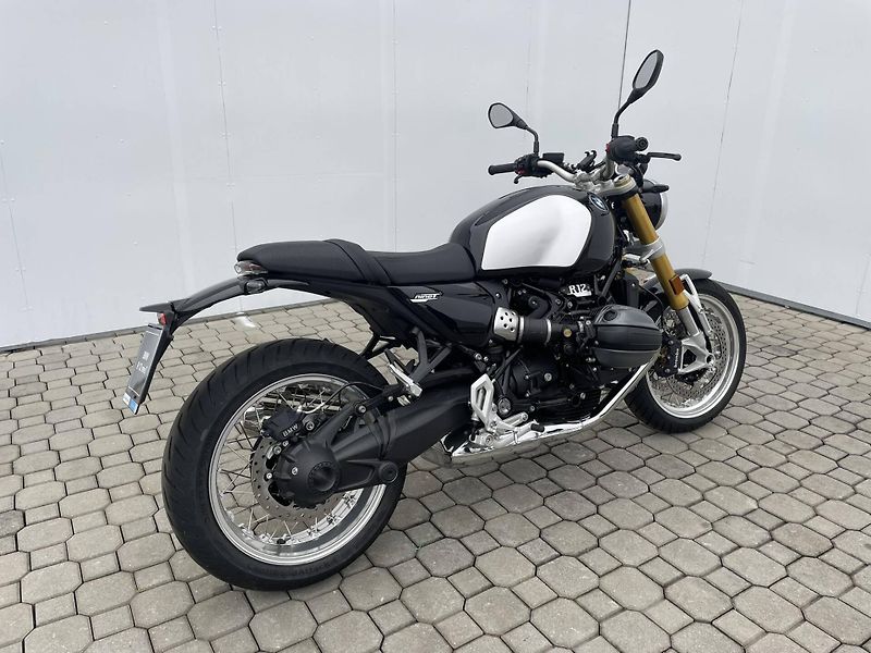 BMW R 12 NineT - fotka 4 z 12