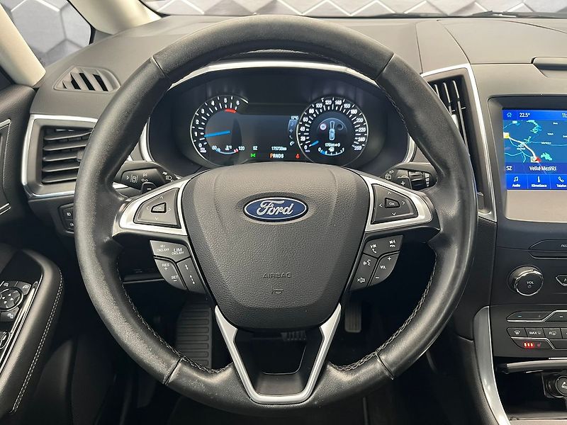 Ford Galaxy 2,0 140kW Titanium AWD 7míst - fotka 8 z 70