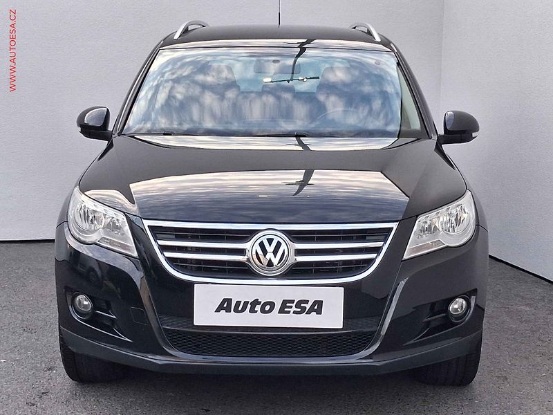 Volkswagen Tiguan (2008) 2.0 TSi 4x4, 2.maj, AC, kůže - fotka 2 z 17