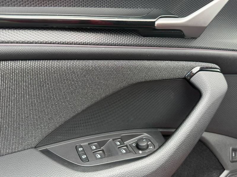 Škoda Kodiaq Selection 2,0 TDI 142 kW 4x4 7 - fotka 27 z 40