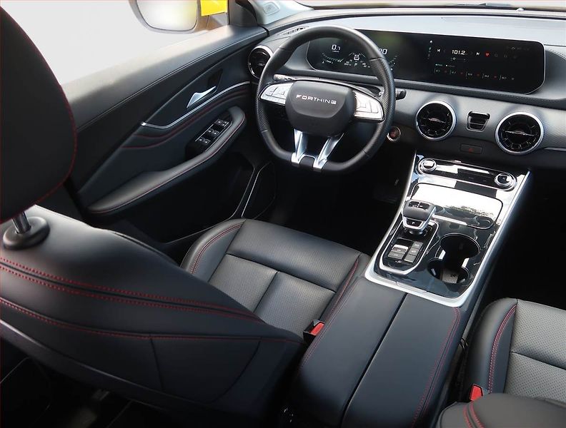 Dongfeng T5 EVO (2024) Luxury 1.5 Turbo - fotka 7 z 22