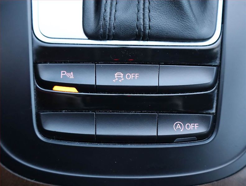 Audi A4 Allroad (2014) 2.0 TDI, 4X4, Automat - fotka 18 z 24