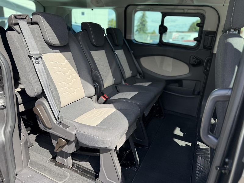 Ford Tourneo Custom 8 míst, TAŽNÉ, SERVIS FORD - fotka 9 z 15