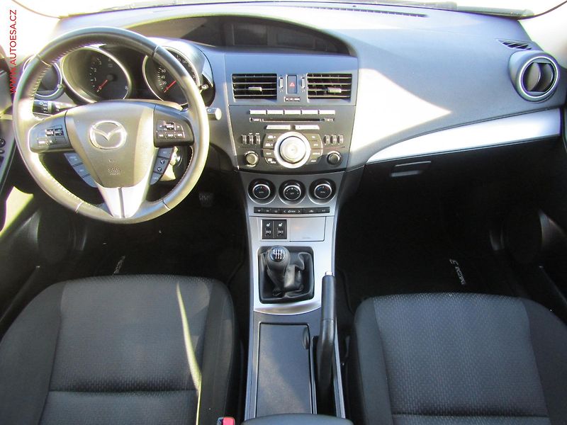 Mazda 3 (2009) 2.0 i, autoAC - fotka 8 z 20