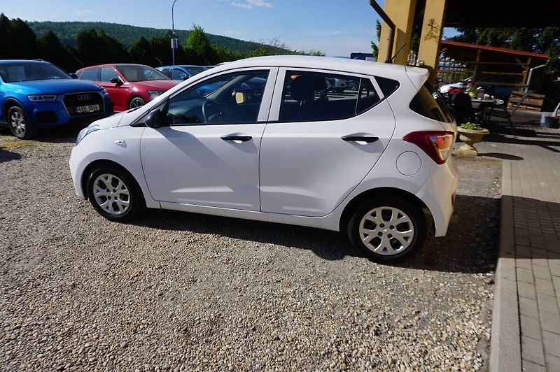 Hyundai i10 (2014) 1,0 1 MAJ V ČR - fotka 4 z 27