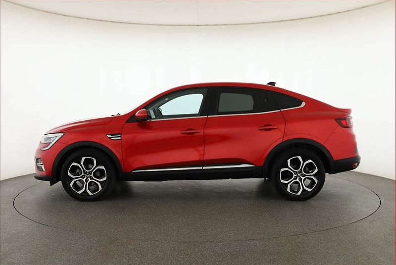 Renault Arkana (2023) Intens E-Tech - fotka 3 z 20