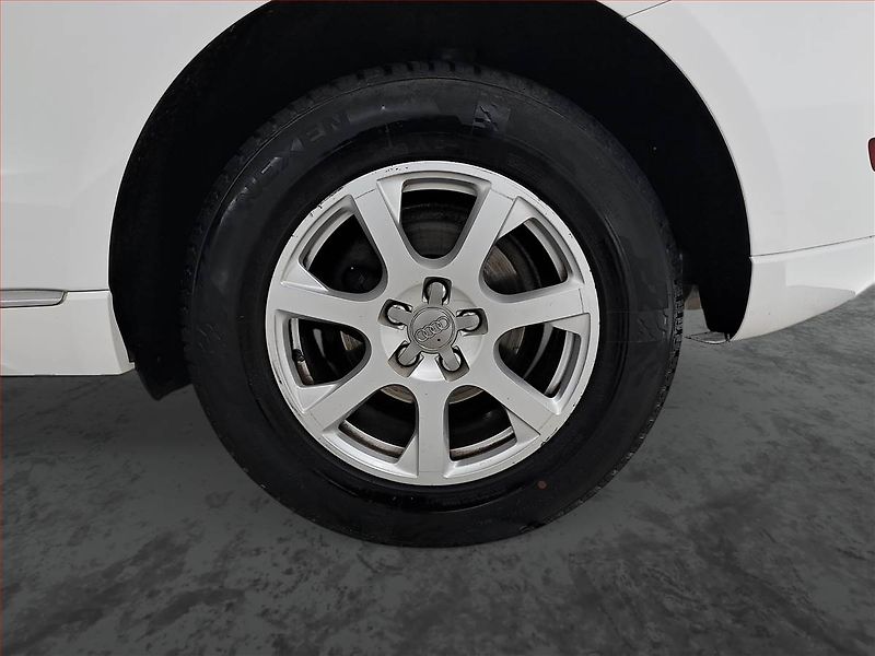 Audi Q5 (2014) 2.0 TDI, 4X4, Automat - fotka 15 z 19