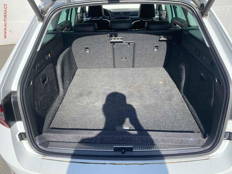 Škoda Superb (2016) 2.0 TSi 4x4, Style, DSG - fotka 7 z 20
