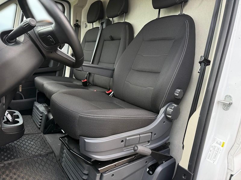 Peugeot Boxer (2025) L4H2 2.2BHDI 132kW CZ DPH - fotka 7 z 11