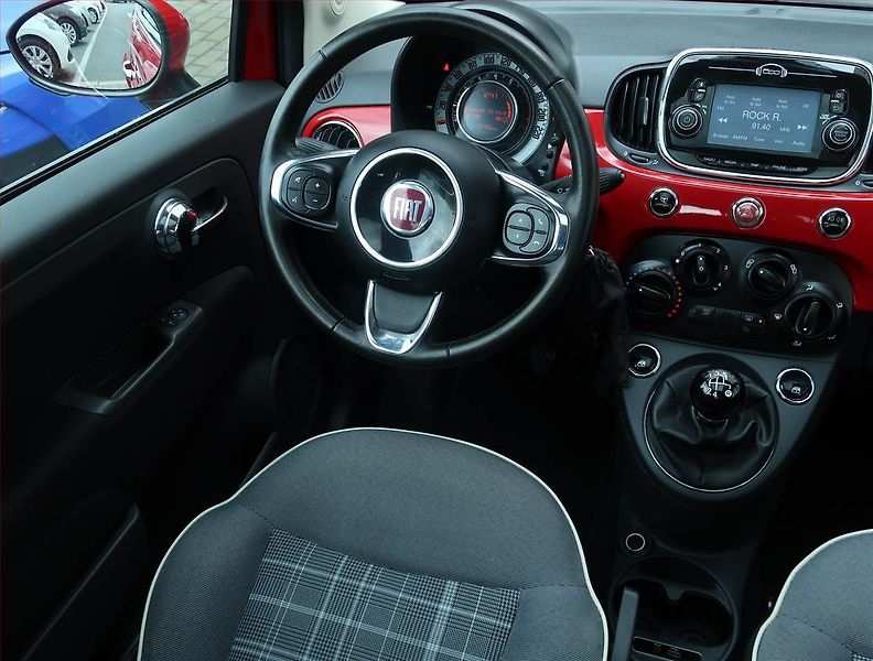 Fiat 500 (2015) 1.2, Park. senzory - fotka 7 z 16