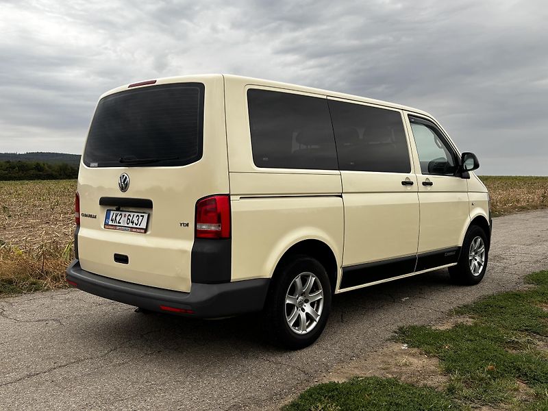 Volkswagen Caravelle (2012) T5.1 2.0 TDI 103 kW (CAAC) - fotka 4 z 15