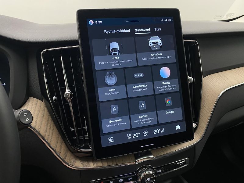 Volvo XC60 T6 AWD RECHARGE DARK PLUS CZ - fotka 48 z 67