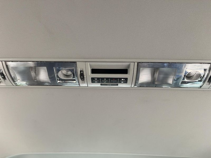 Volkswagen Multivan (2015) LONG, DSG, 110KW, NEZ. TOP. - fotka 26 z 26