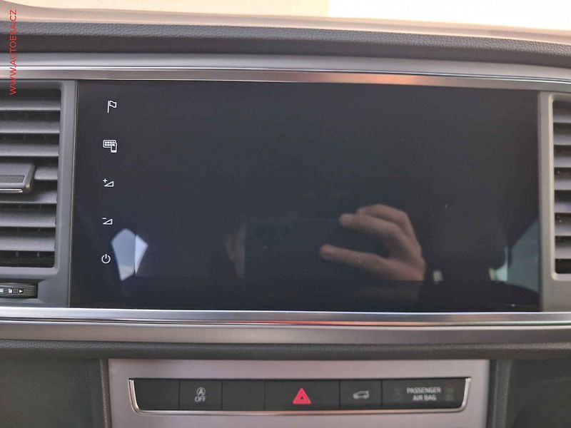 Seat Ateca (2023) 2.0 TDi, FR, DSG, LED, +ALU - fotka 15 z 22