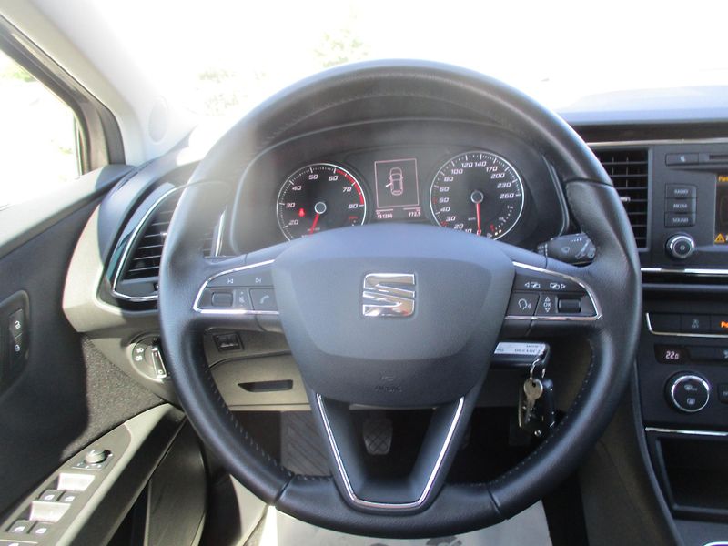 Seat Leon 1.4TSi 110kW STYLE*L+Z PNEU - fotka 15 z 45