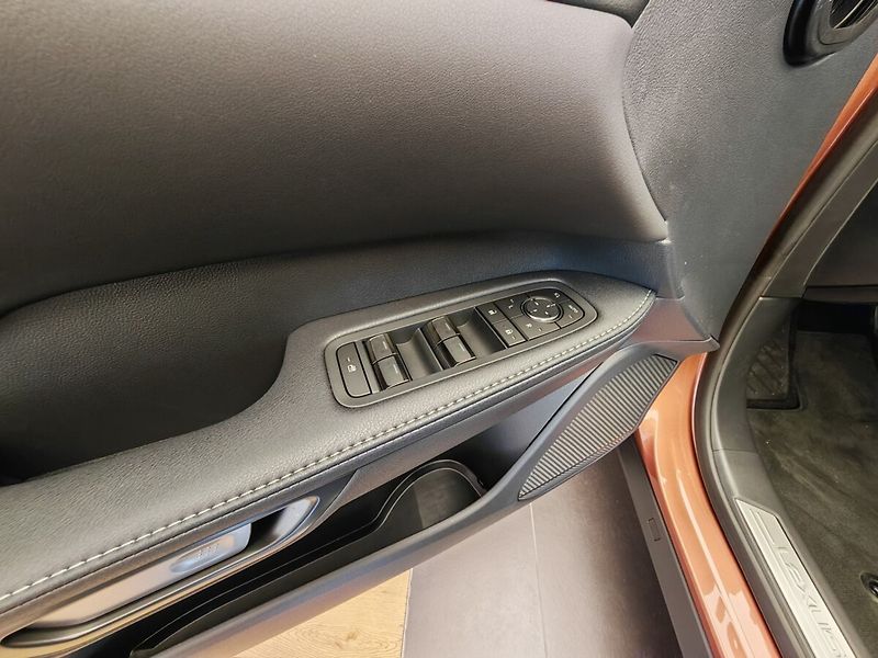 Lexus RX 450H+ Comfort Plus - fotka 29 z 45