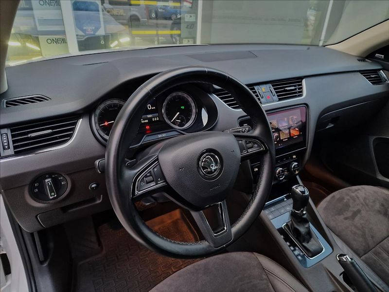 Škoda Octavia 2.0TDI 110kW DSG L&k, ČR, 1.Ma - fotka 20 z 50