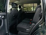 Volkswagen Touran 2.0TD MANUÁL 7MÍST SERVISKA - náhled 30