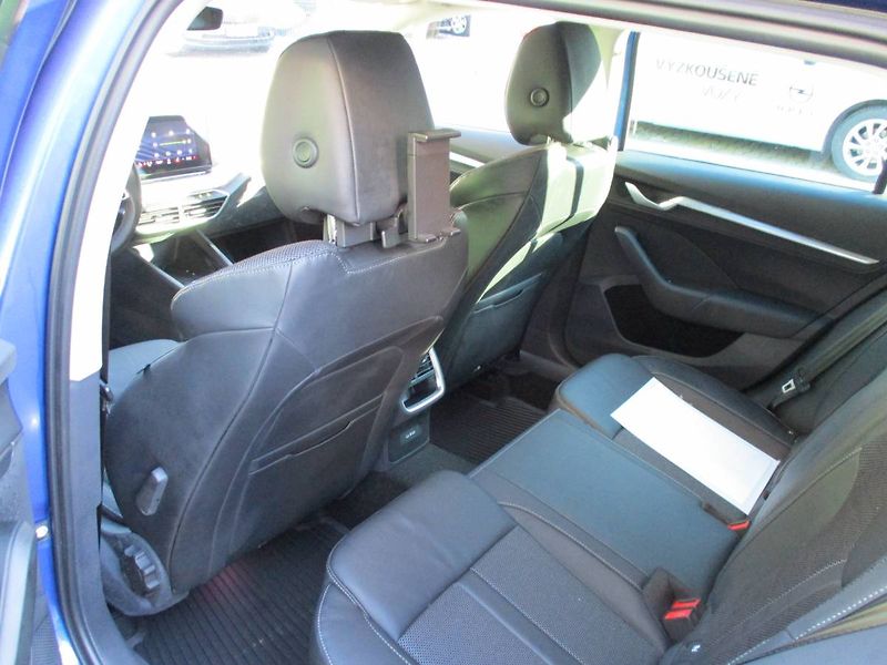Škoda Octavia Combi Style 2,0TDI 110kW DSG/P - fotka 13 z 15