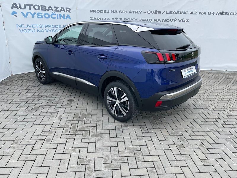 Peugeot 3008 (2020) 1.2PT 96kW! Allure! Navigace! - fotka 6 z 35
