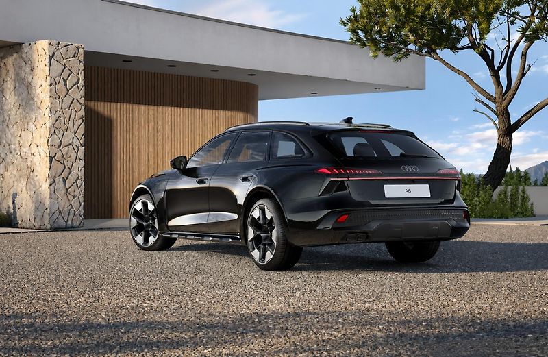 Audi A6 Allroad quattro TDI 220kw - fotka 2 z 3
