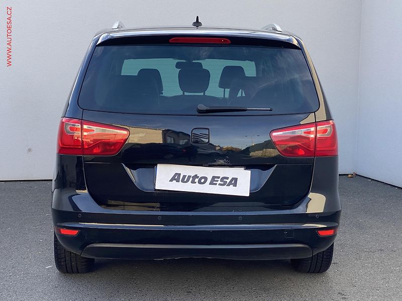 Seat Alhambra (2011) 2.0TDi, Style, DSG, bixen - fotka 5 z 21